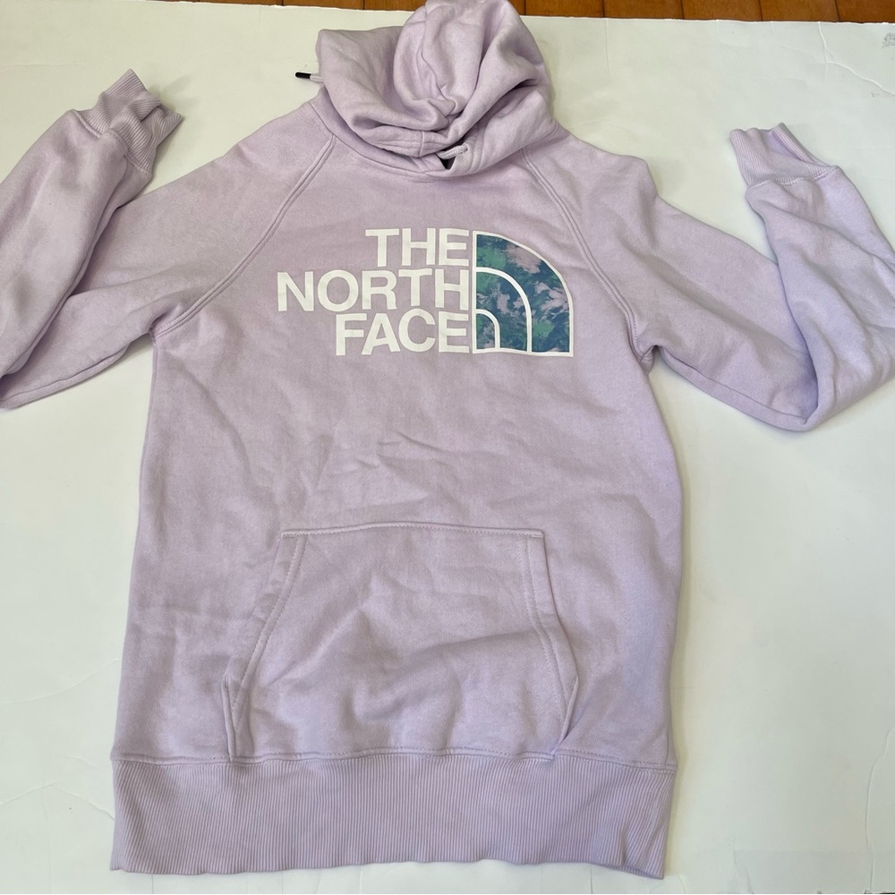 The North Face Soft Lavender Light Purple Hoodie with Drawstring Hood